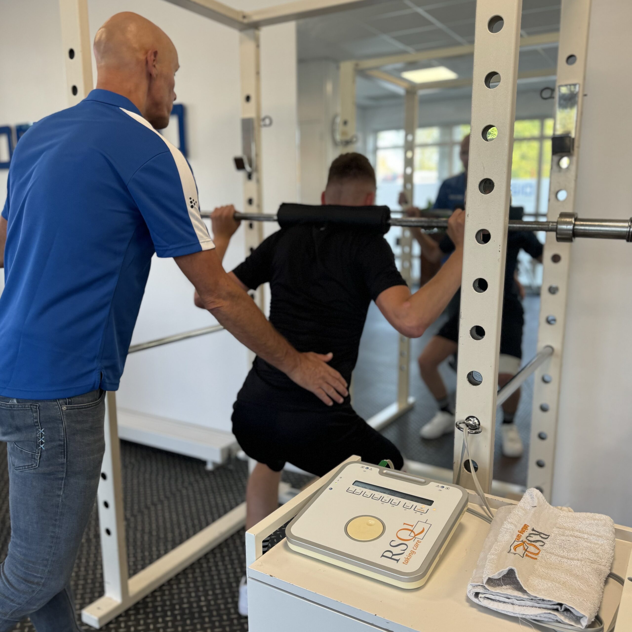 binnenkant knie pijn - TopFysio de fysiotherapeut van Leeuwarden